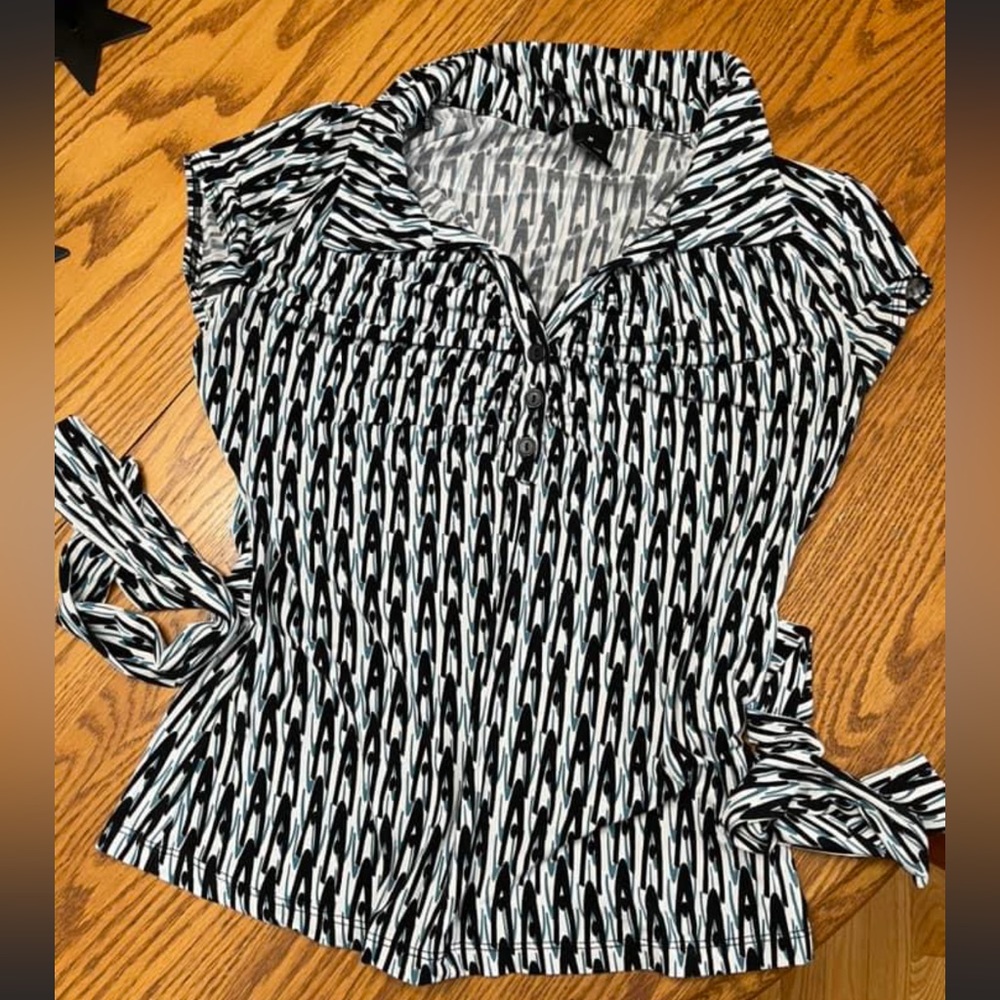 Woman’s top